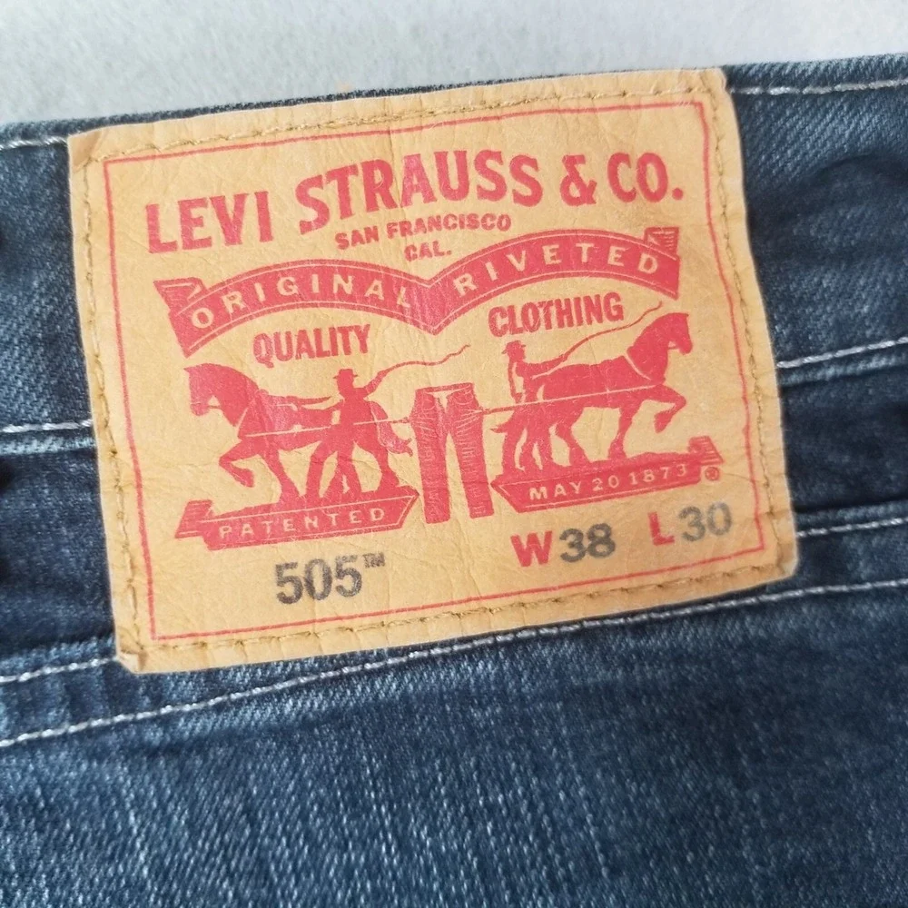 Levis good used